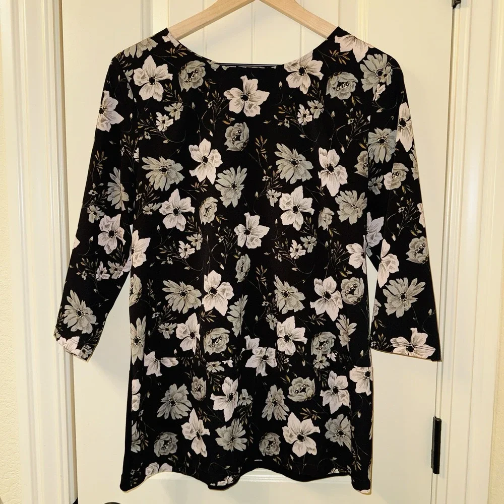 French Connection Mixed Media Floral Top Size L Crew Neck 3/4 Sleeve Lyocell - Picture 7 of 8